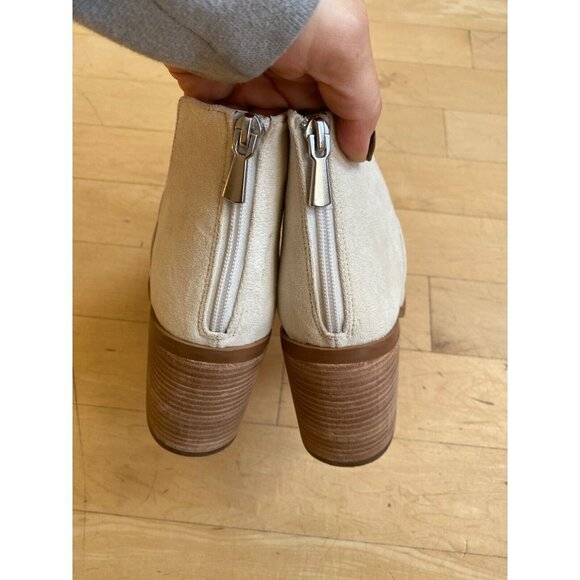 BP Women's "Brynne" faux suede beige bootie sz 10 ankle boot NEW - Picture 4 of 8